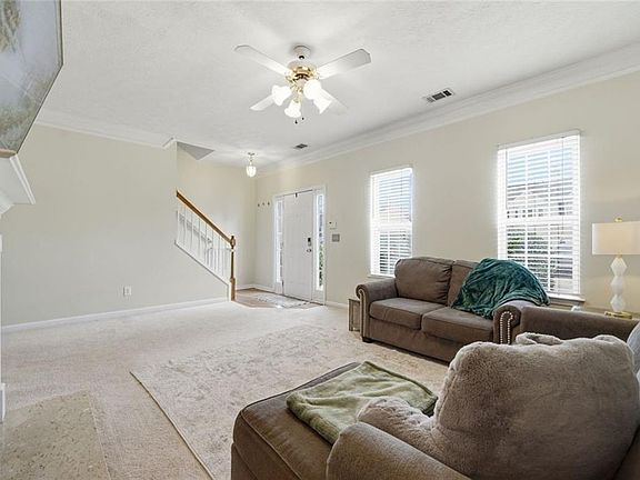 4th image of 148 Timber Gate Dr