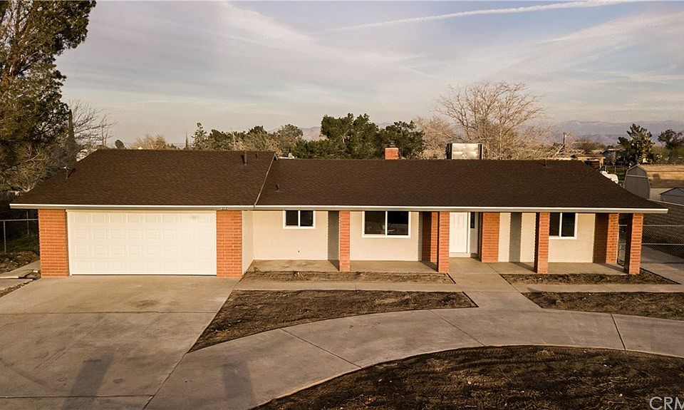 1st image of 8989 Hickory Ave