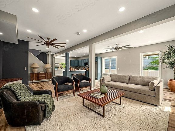 5th image of 186 Hollenbeck St