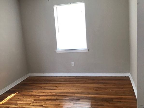 6227 Wainwright Dr FLOOR 1