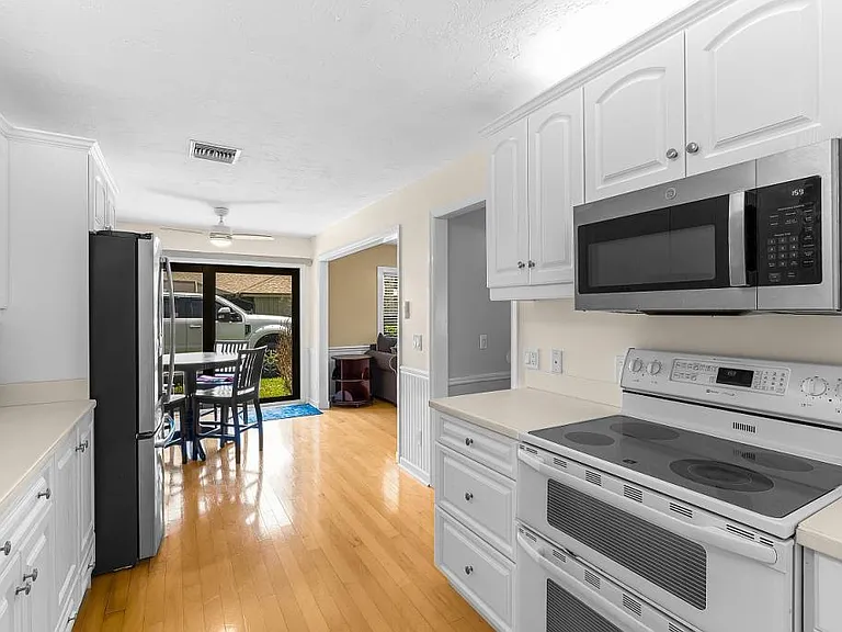 721 Timber Ridge Trl SW #D — Photo 21