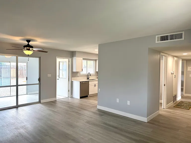26090 Portrush Dr — Photo 11