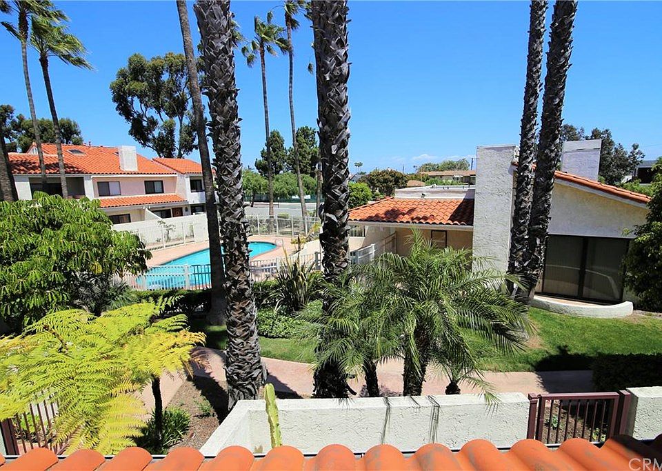 1st image of 2100 Plaza Del Amo Unit 106