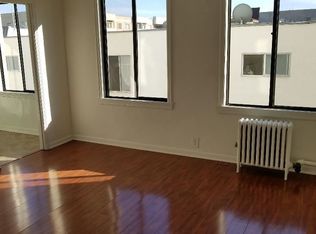 801 S Gramercy Dr #204, Los Angeles, CA 90005