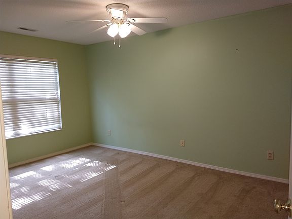 5th image of 2101 S Bayberry Dr