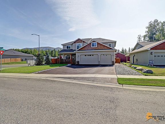 3rd image of 13379 Rosser Dr