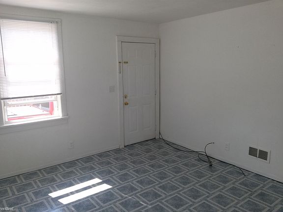 Apartment 2 (6)