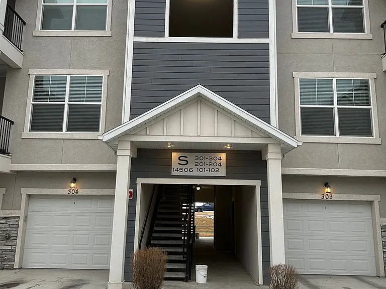 14506 S Ronan Ln #302 — Photo 1