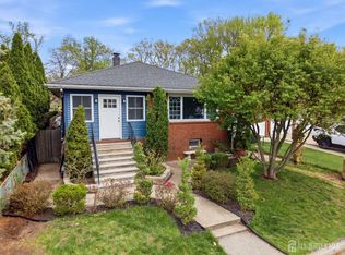 5 Rhode St, Sayreville, NJ 08872