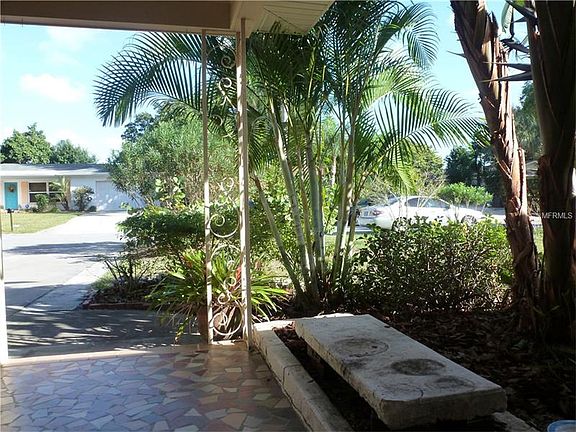 2nd image of 1440 San Charles Dr