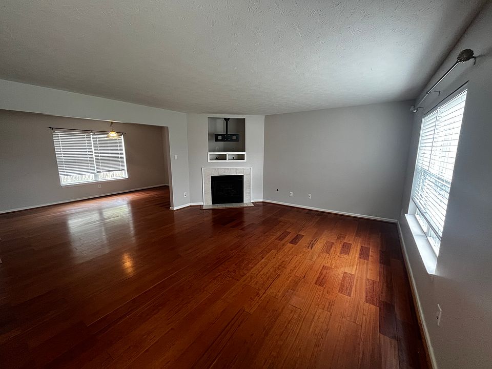 1st image of 741 Yellowwood Dr