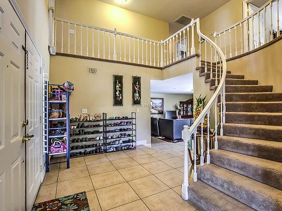 4th image of 2936 Waterview Dr