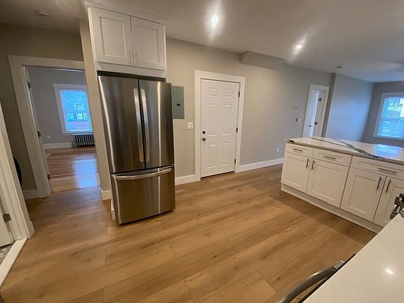 5th image of 67 Newbern Ave #1