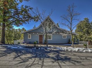 27085 Ironwood Ln, Lake Arrowhead, CA 92352
