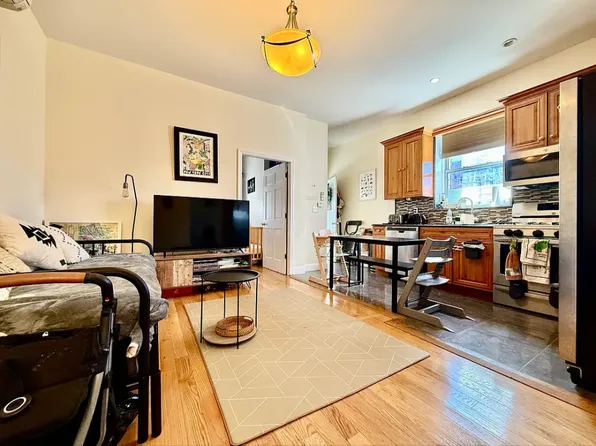 173 Sackett Street image 1 of 8