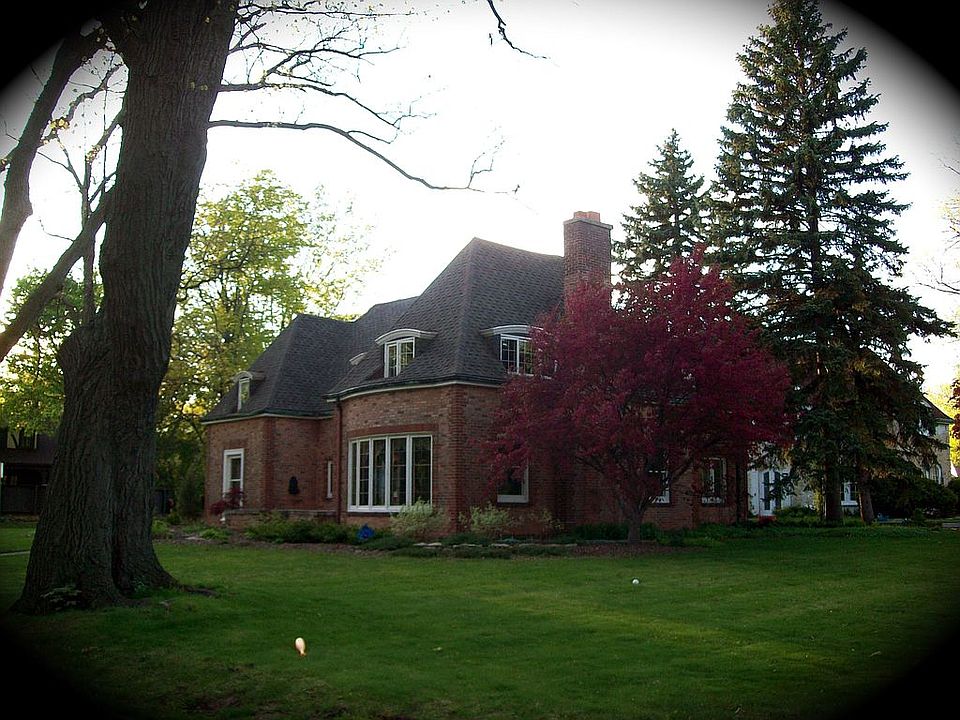 2nd image of 500 N Vine St