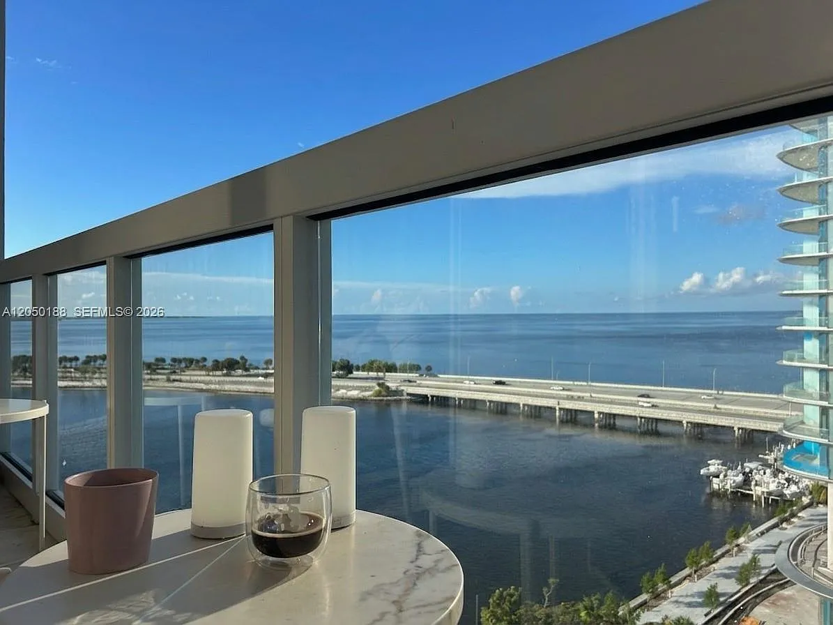Brickell Townhouse Condo — Photo 2