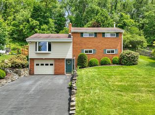 518 Friendship Dr, McKeesport, PA