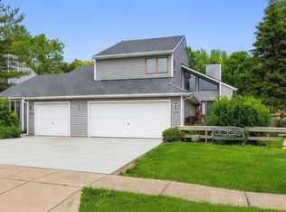 1232-34 Weybridge Rd N, Columbus, OH 43220