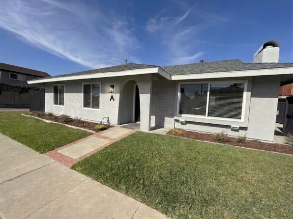 17071 Pinehurst Ln, Huntington Beach, CA