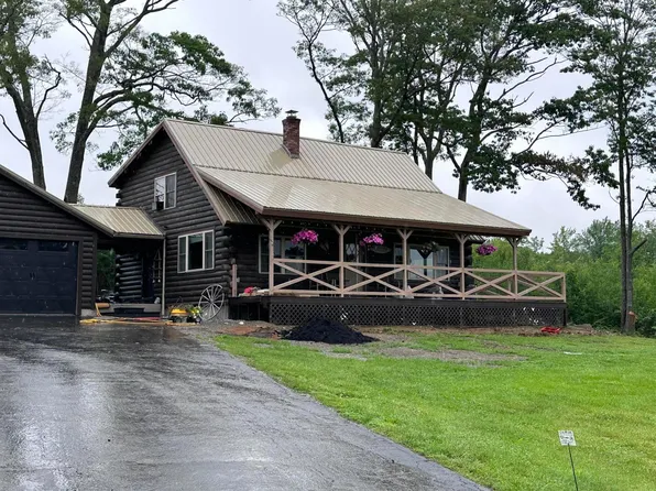 113 Griffin Road, Levant, ME 04456