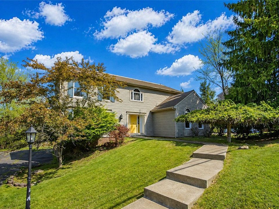 1st image of 103 Sandune Dr