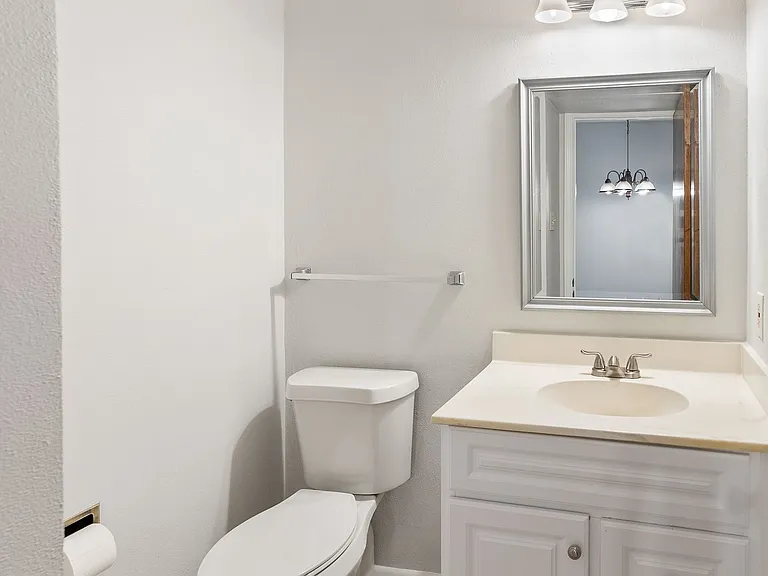 3711 Cole Dr #3 — Photo 7