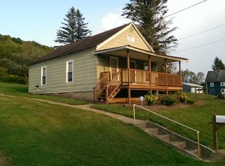 39 Oil Valley Rd, Duke Center, PA 16729