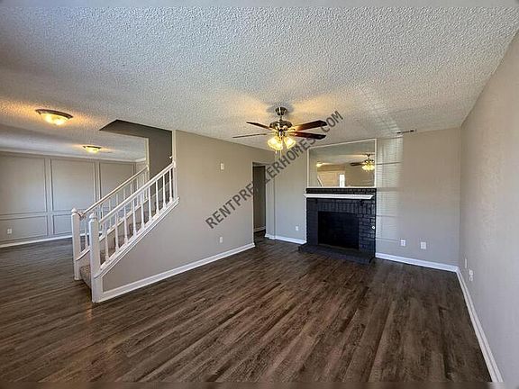 4th image of 2128 Kirkwood St