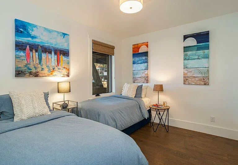 8308 N Lake Blvd #2 — Photo 4