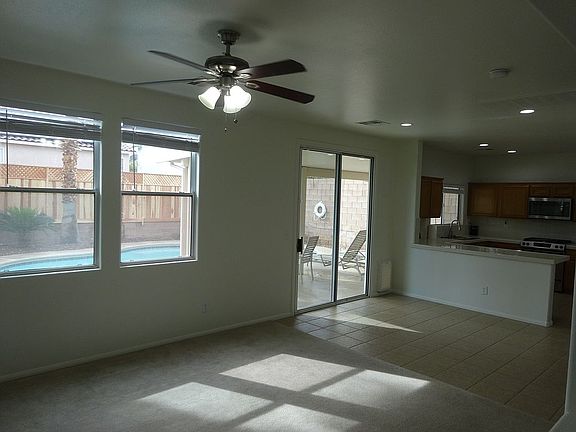 5th image of 10429 Britton Hill Ave