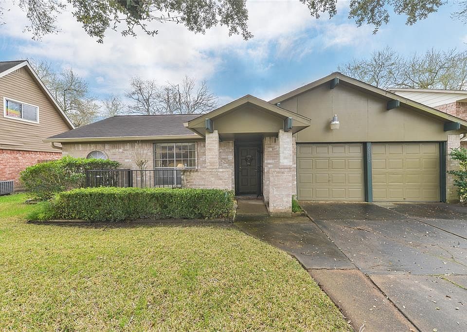 1st image of 6915 Indian Falls Dr