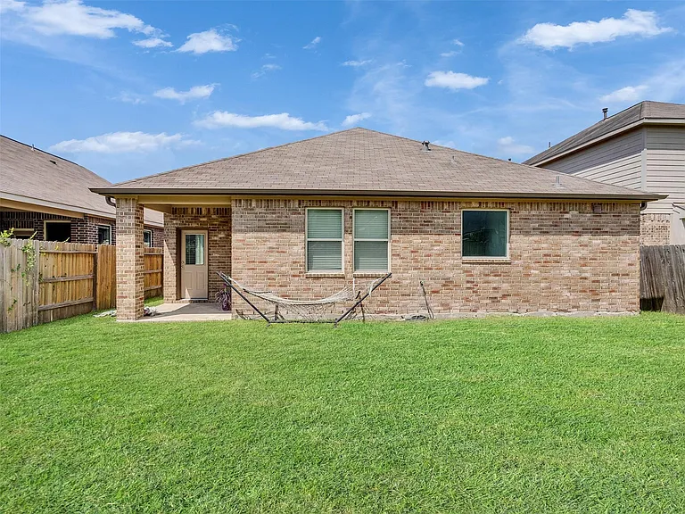 10026 Thicket Park Ln — Photo 34