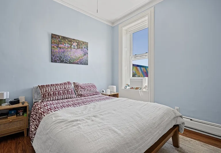 200 Hudson St #4R — Photo 4