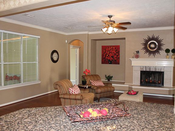5th image of 10231 Wildwood Park Ln