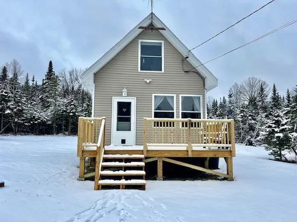 8 Wilderness Trail, Dallas Plt, ME 04970