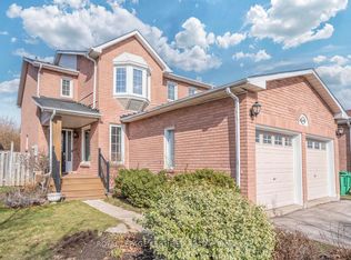 6045 Grossbeak Dr, Mississauga, ON L5N 5W9