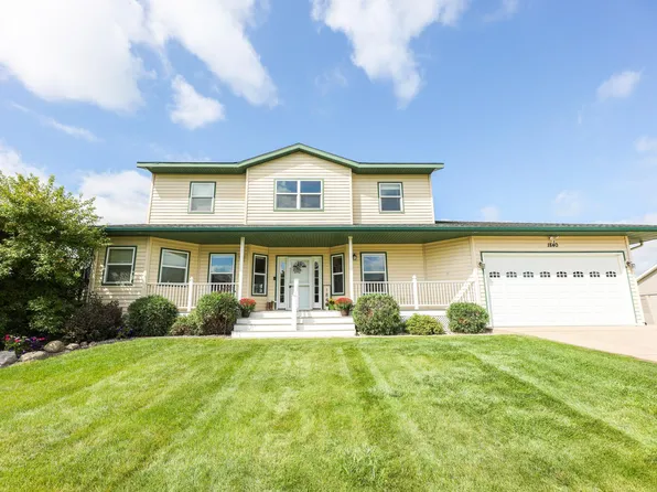 1840 Ridgewood Dr NW, Alexandria, MN 56308