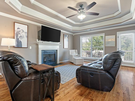 5th image of 154 Eagle Cove Dr