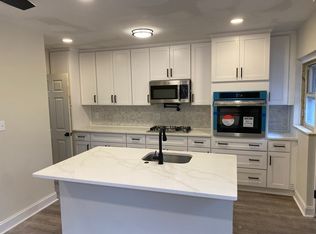 926 Argonne Dr, Baltimore, MD 21218