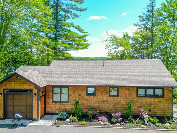 2 Sleigh Bell Lane, Bridgton, ME 04009