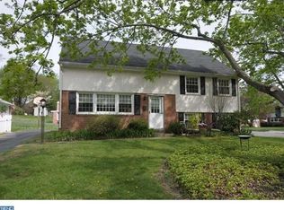 101 Valley Forge Ter, Wayne, PA 19087