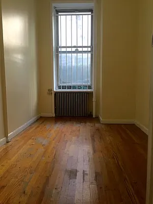 Rented by Mason Real Estate | media 19