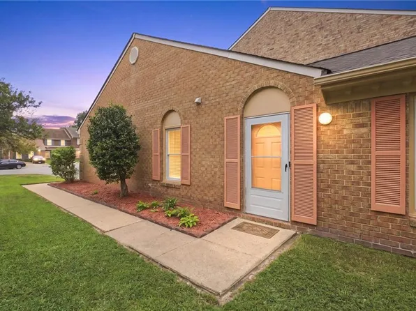 4808 Deming Ct, Virginia Beach, VA 23462