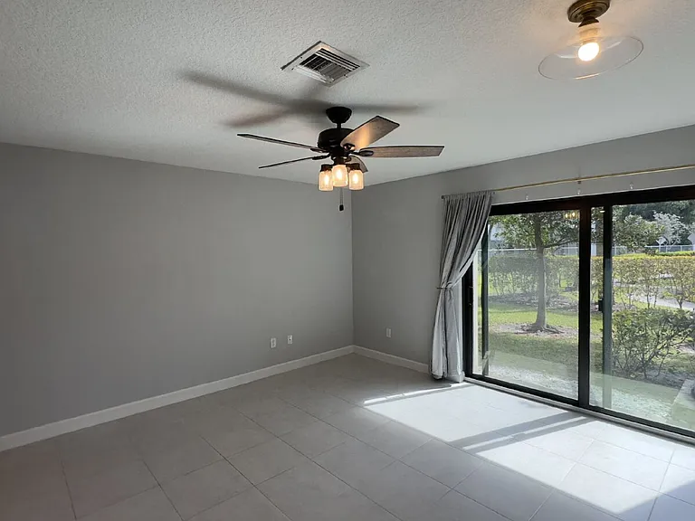 4230 Napoli Lake Dr — Photo 10