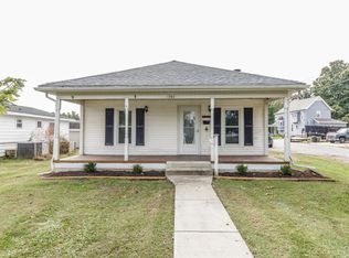 1702 Monroe Ave, Charleston, IL 61920