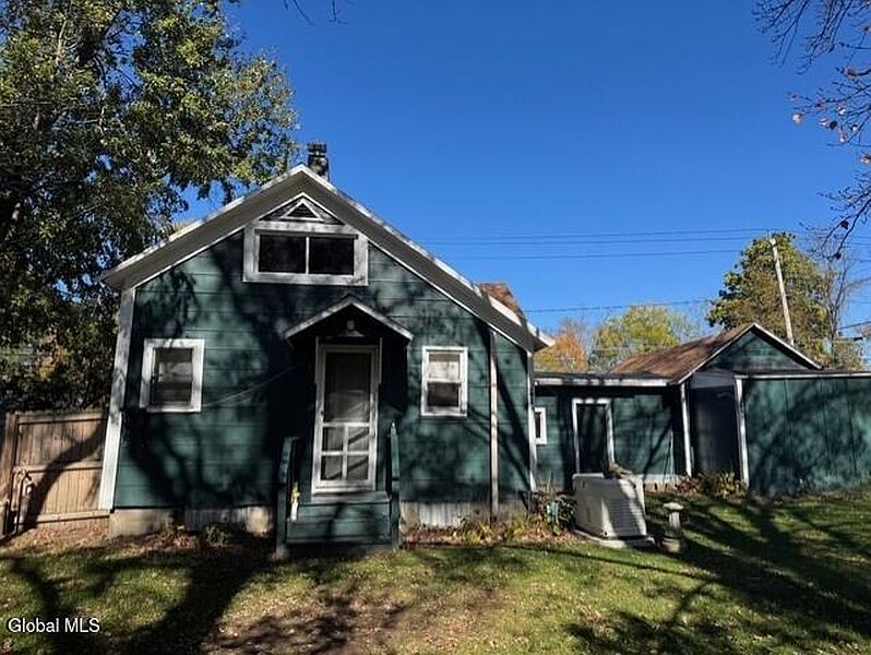 2nd image of 1051 Nys Rt 29
