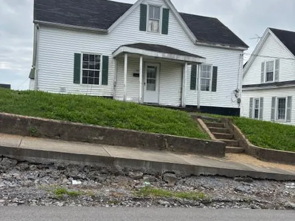 528 Foxspring Ave, Flemingsburg, KY 41041