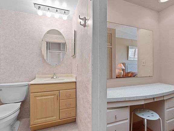 3rd image of 3300 NE 36th Street #902