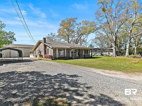 3rd image of 303 W Banyan St